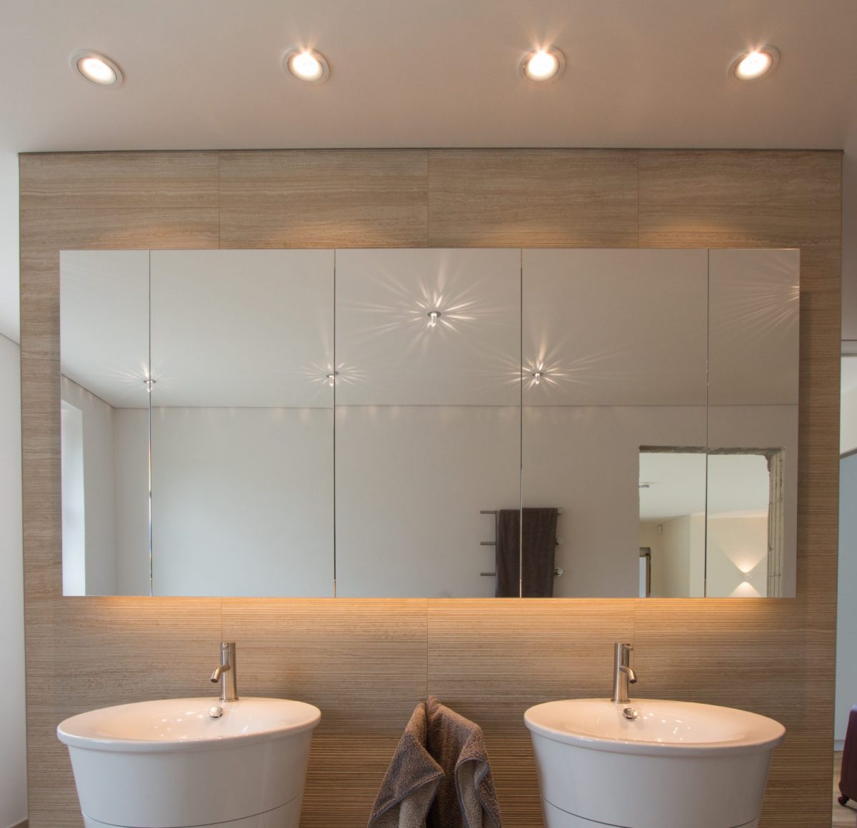 So wird ihr Badezimmer zum Wellnessbereich // lucente - Lichtplanung